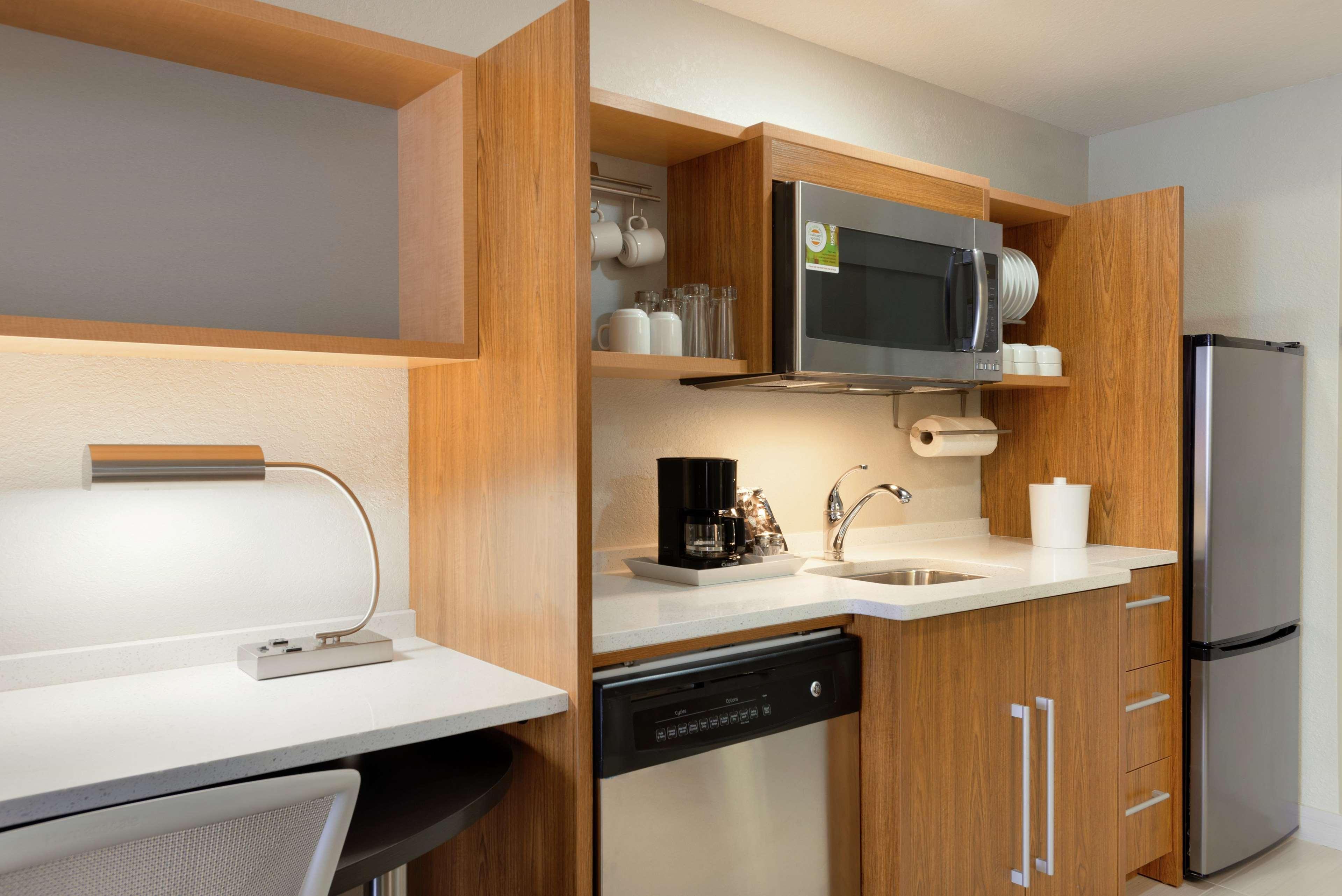 Home2 Suites By Hilton Florida City Eksteriør billede